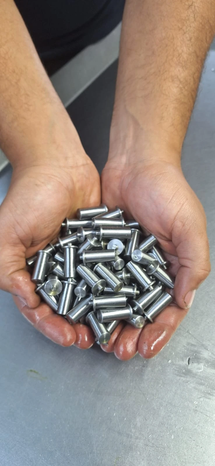 Peça de usinagem expandível